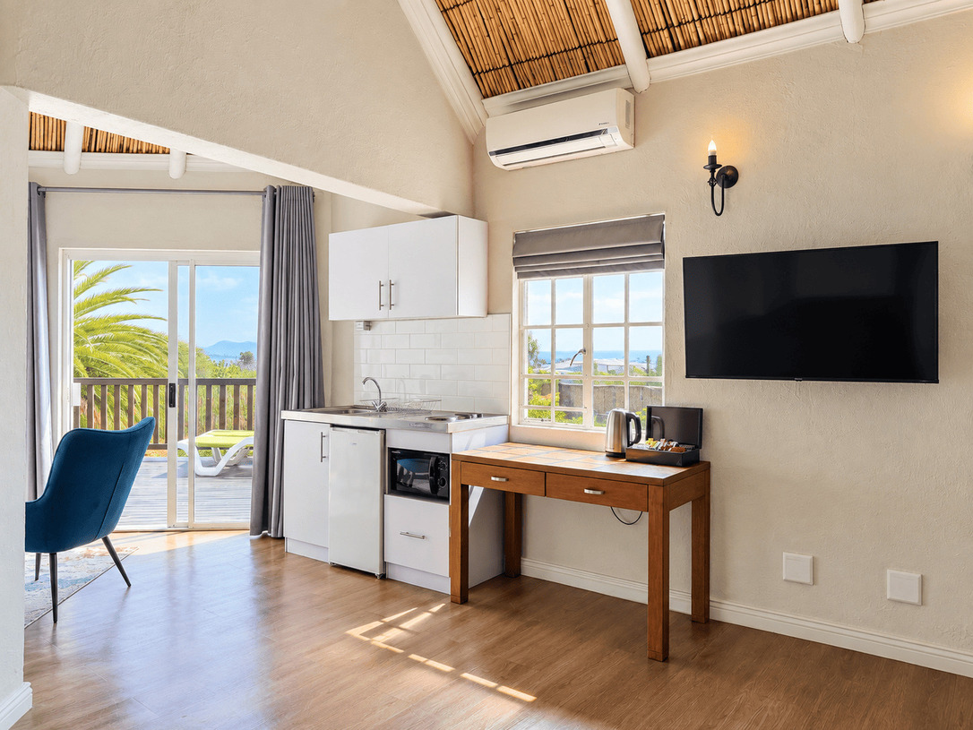 Executive suite Kitchenette