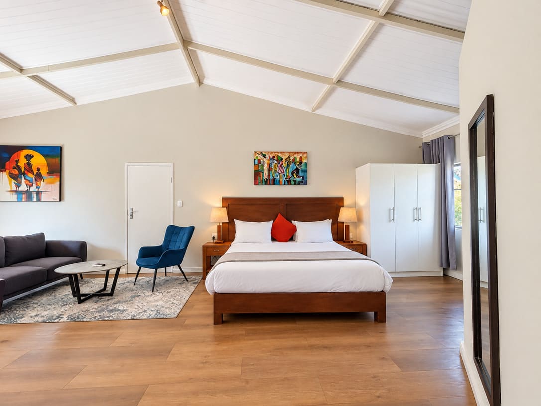 Self Catering King 1