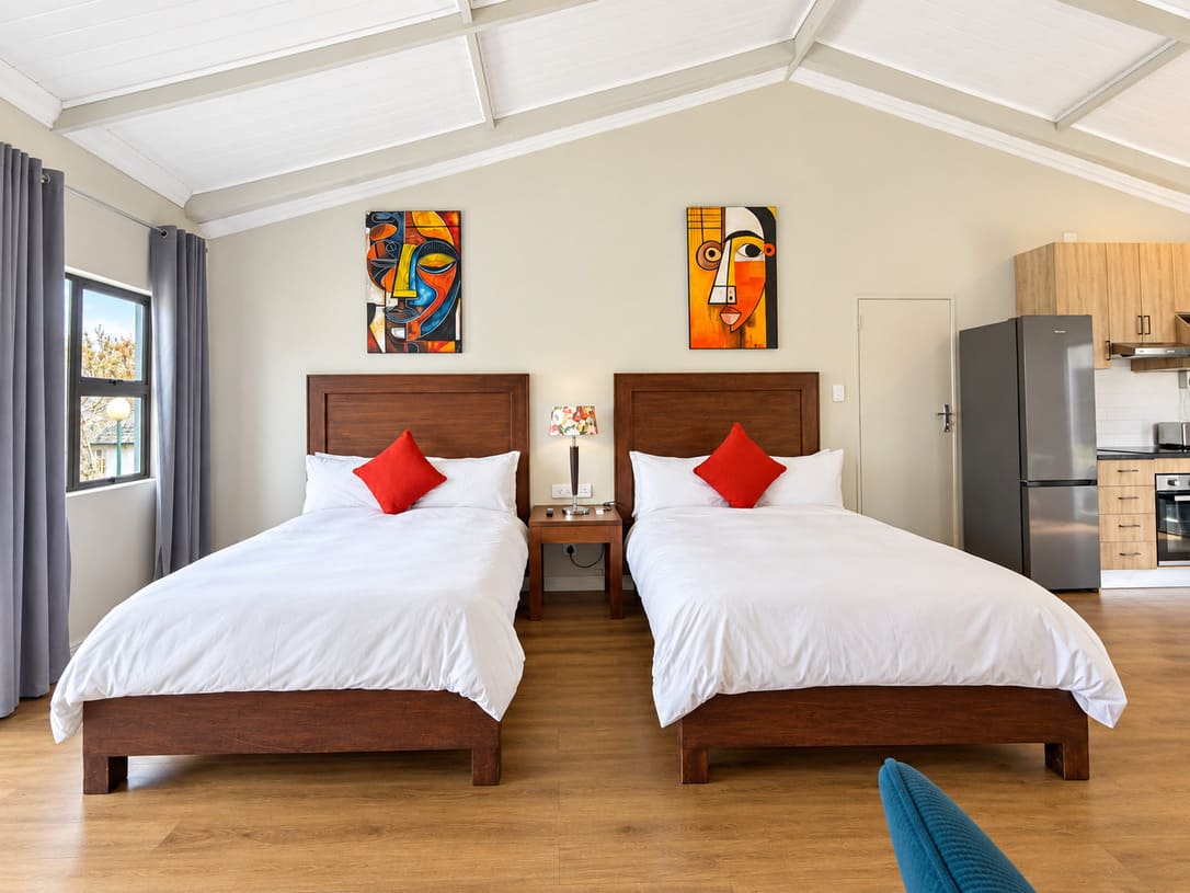 Self Catering Twin 1