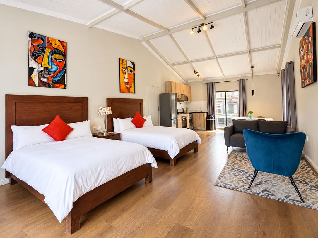 Self Catering Twin 2