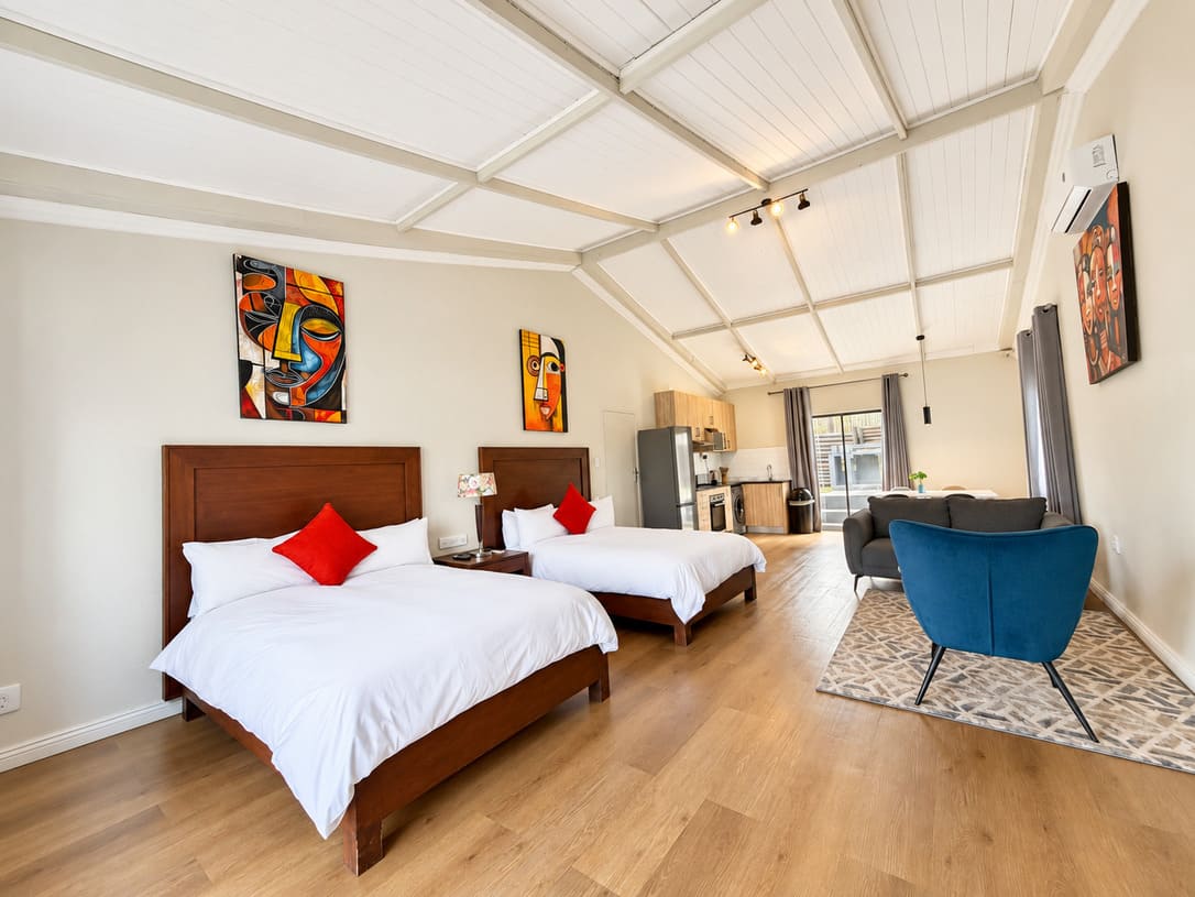 Self Catering Twin 3